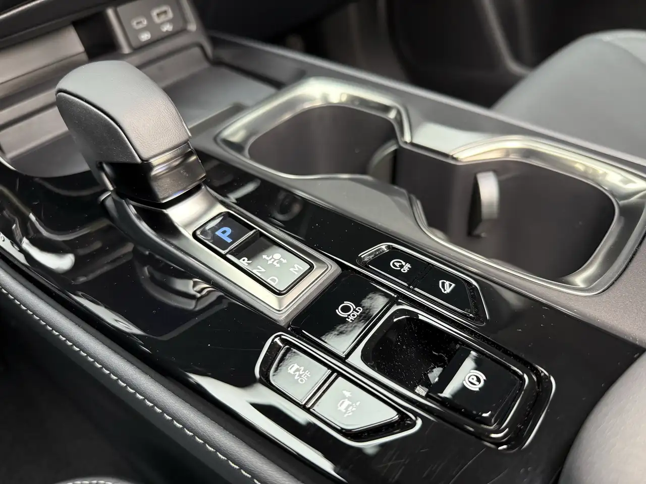 Lexus NX снимка Lexus NX