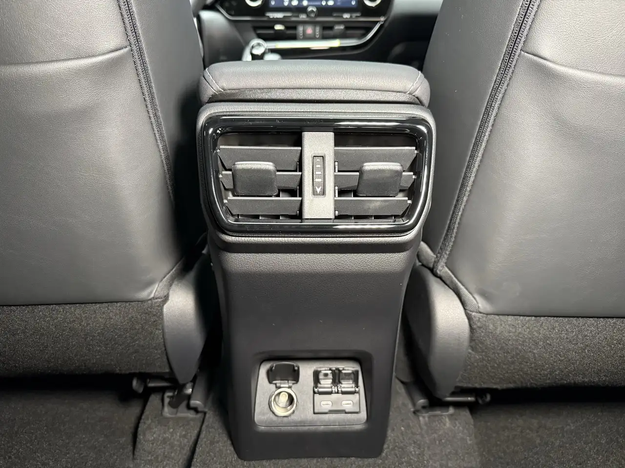 Lexus NX снимка Lexus NX