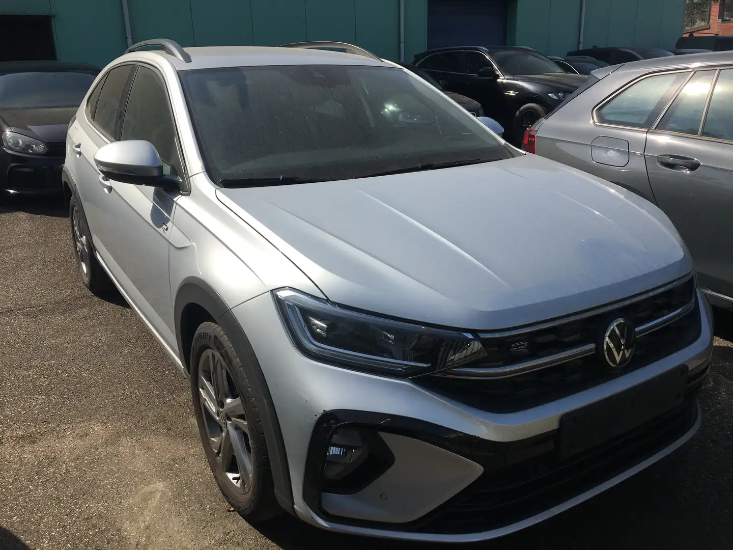 Volkswagen Taigo R-Line 1.0 TSI OPF 85KW BENZINE Grijs - 1