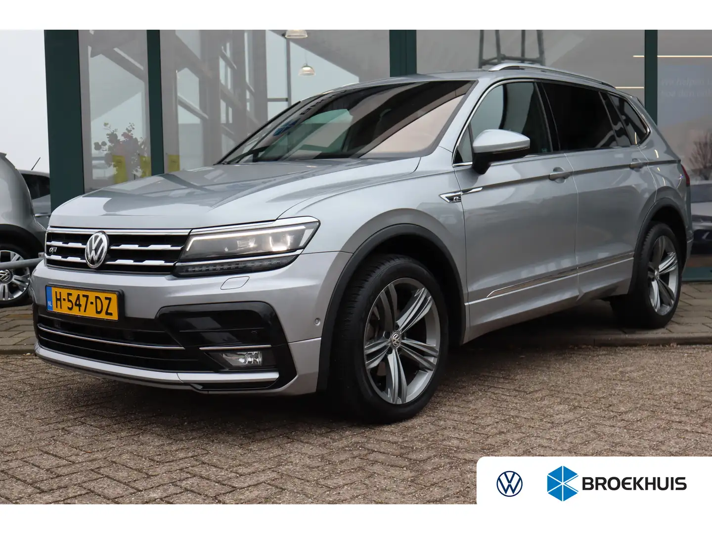 Volkswagen Tiguan Allspace 1.5 TSI Highline Business R | Stoelverwarming | Ap Gris - 1