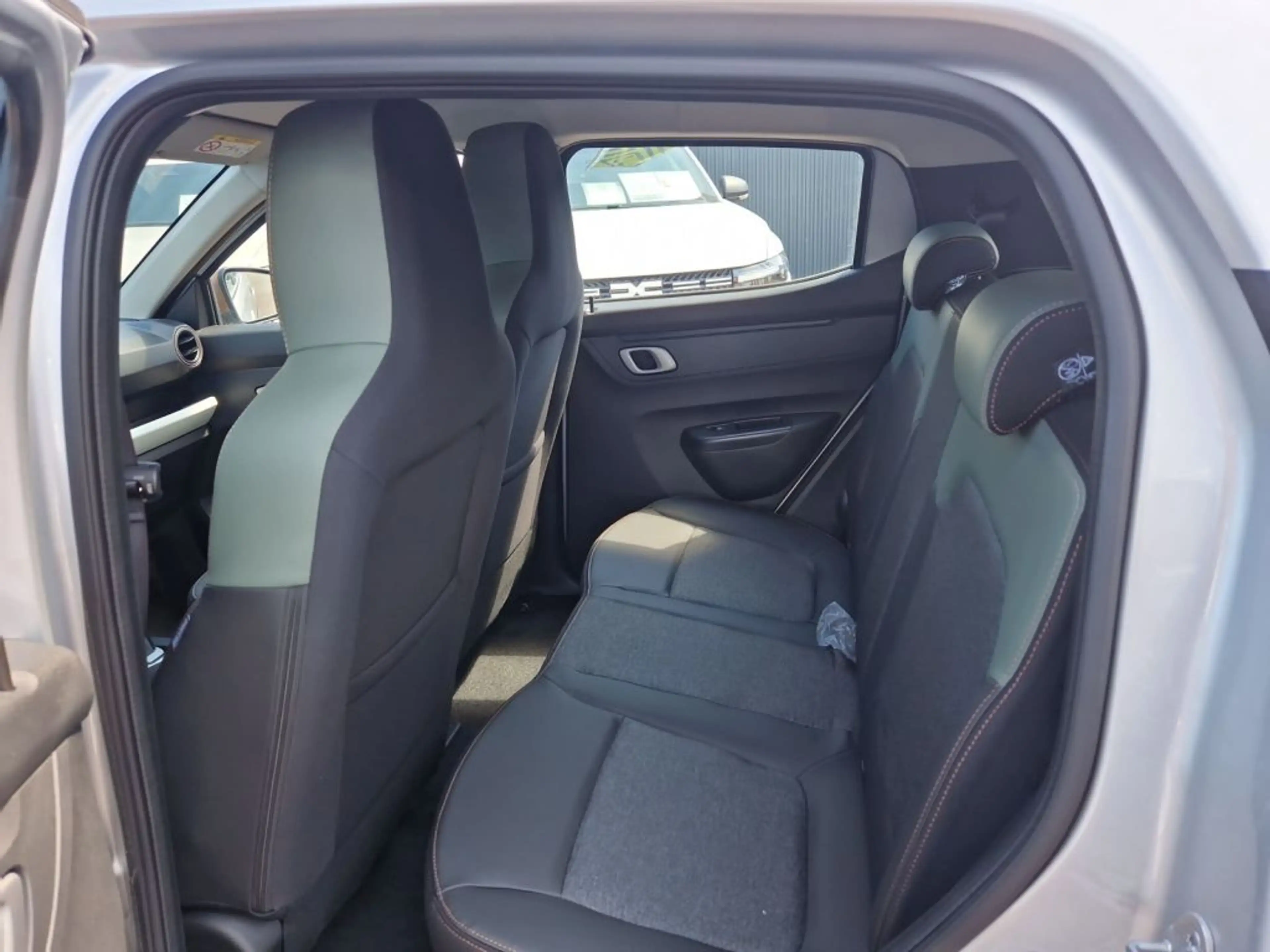 Dacia Spring Electric 100 Extreme — photo 14