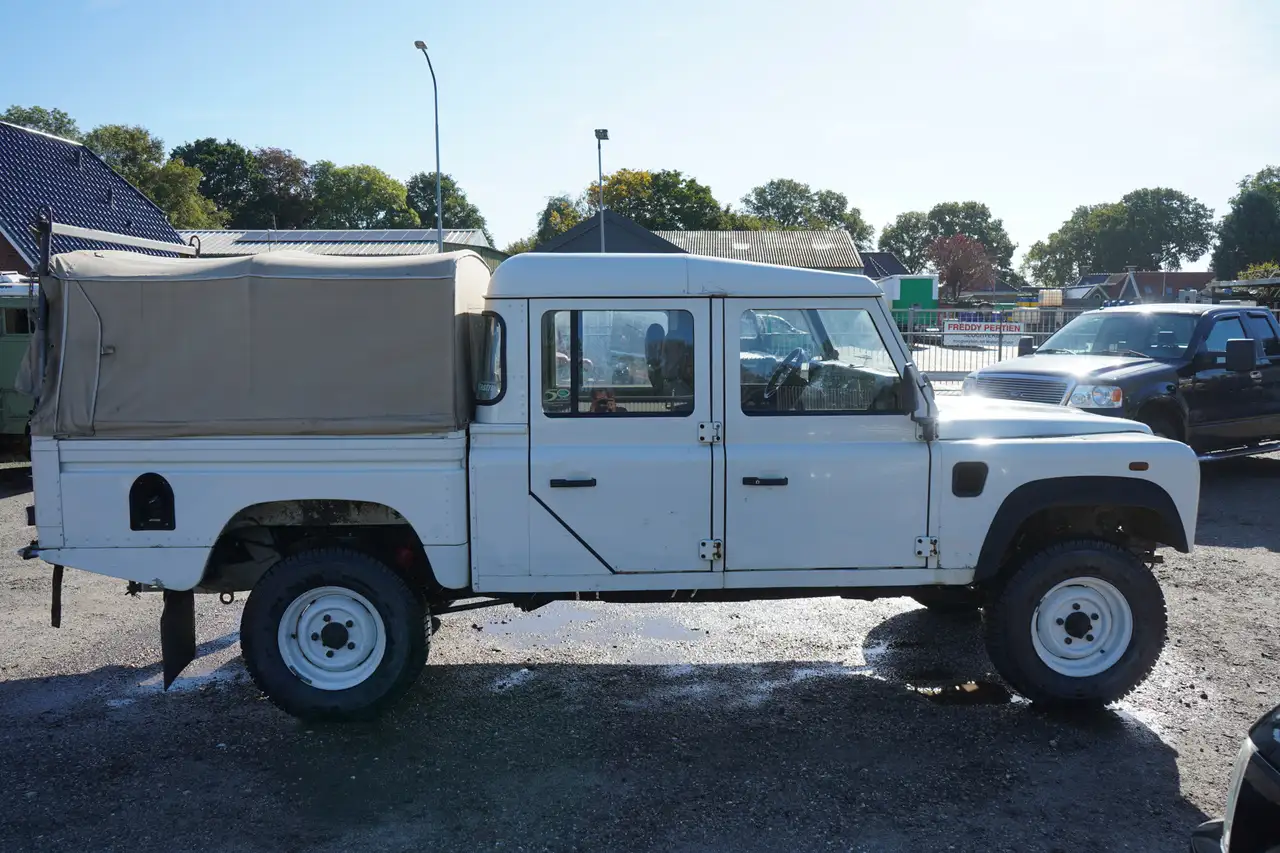 Land Rover Defender 130 crew cab, foto 4