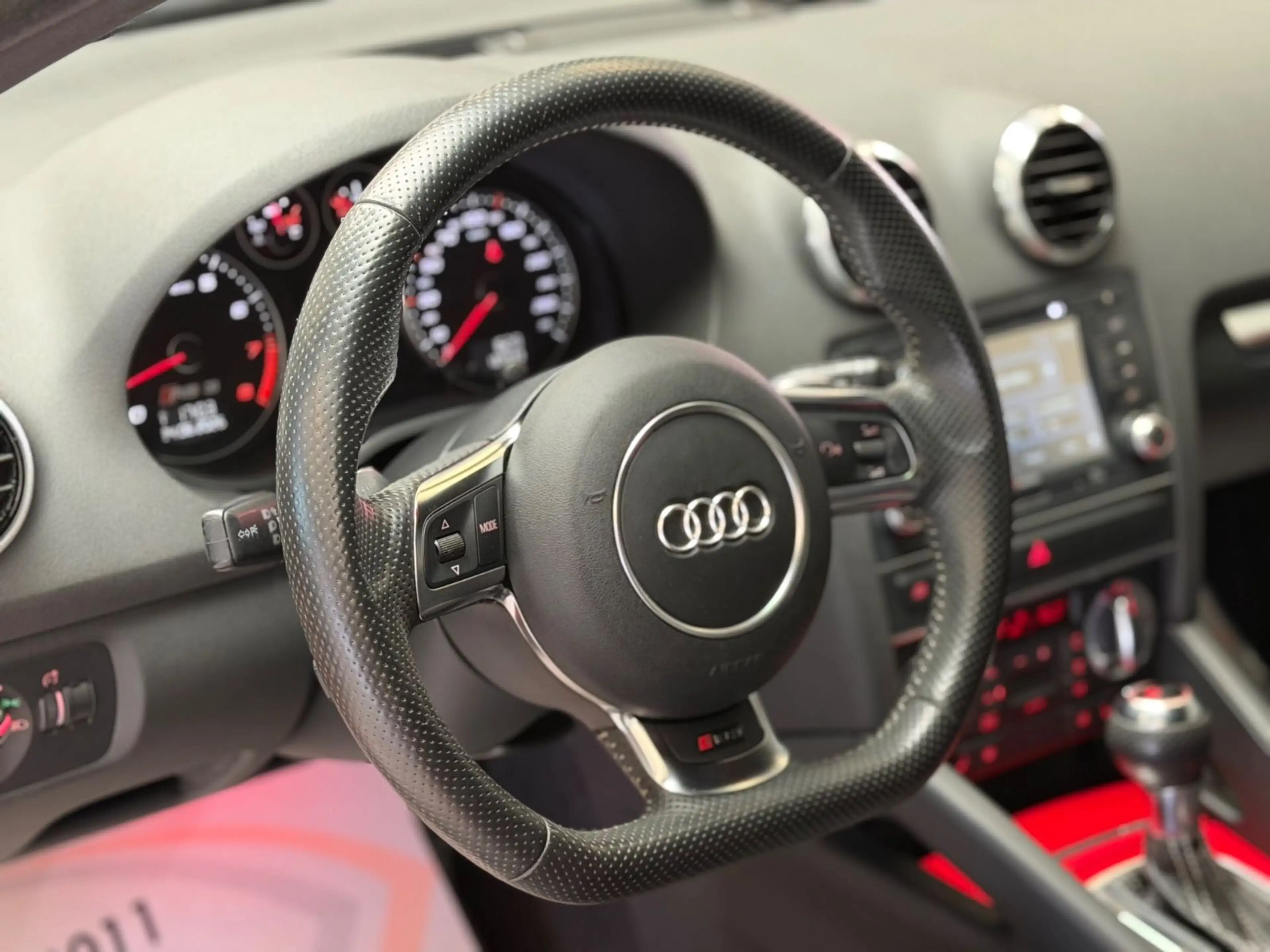 Audi RS3 SB 2.5 TFSI quattro 2.HAND/SH GEPFLEGT/ROTOR — photo 12