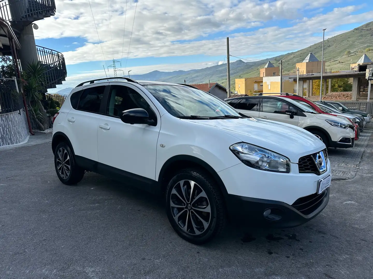 Nissan Qashqai 1.5 dci N-Tec Bianco - 2