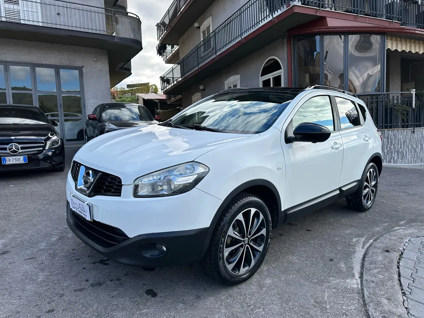 Nissan Qashqai 1.5 dci N-Tec Bianco - 1