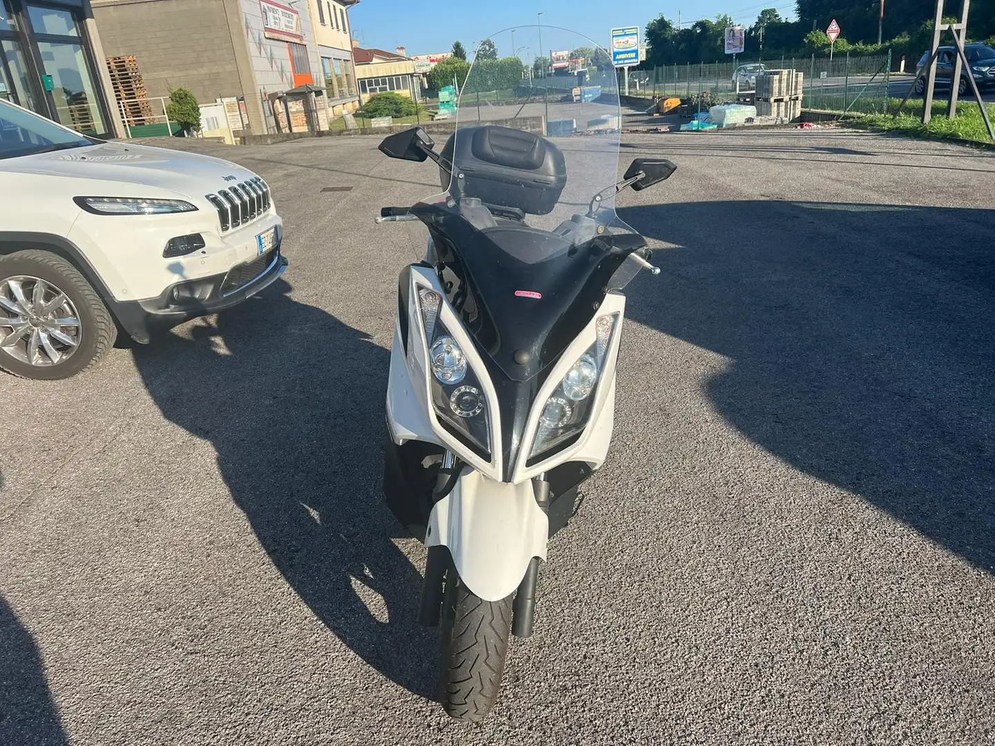 Kymco Downtown 200i Blanco - 2
