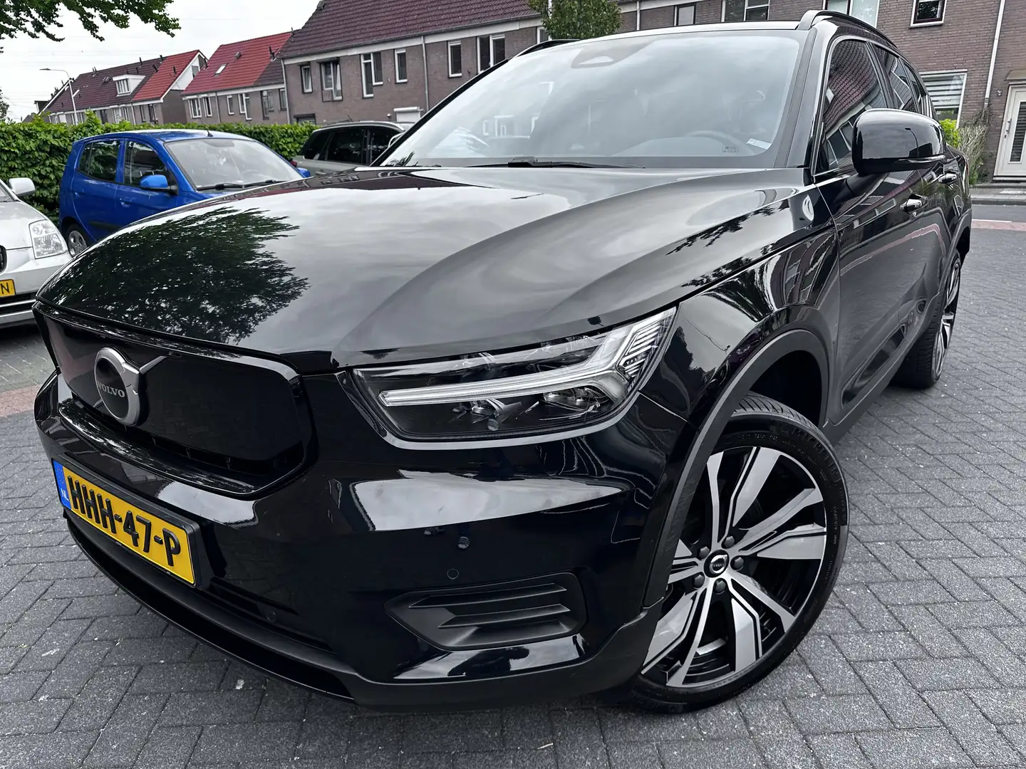 Volvo XC40 Recharge Noir - 1