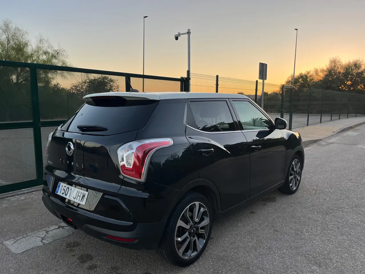 SsangYong Tivoli Límites, foto 9