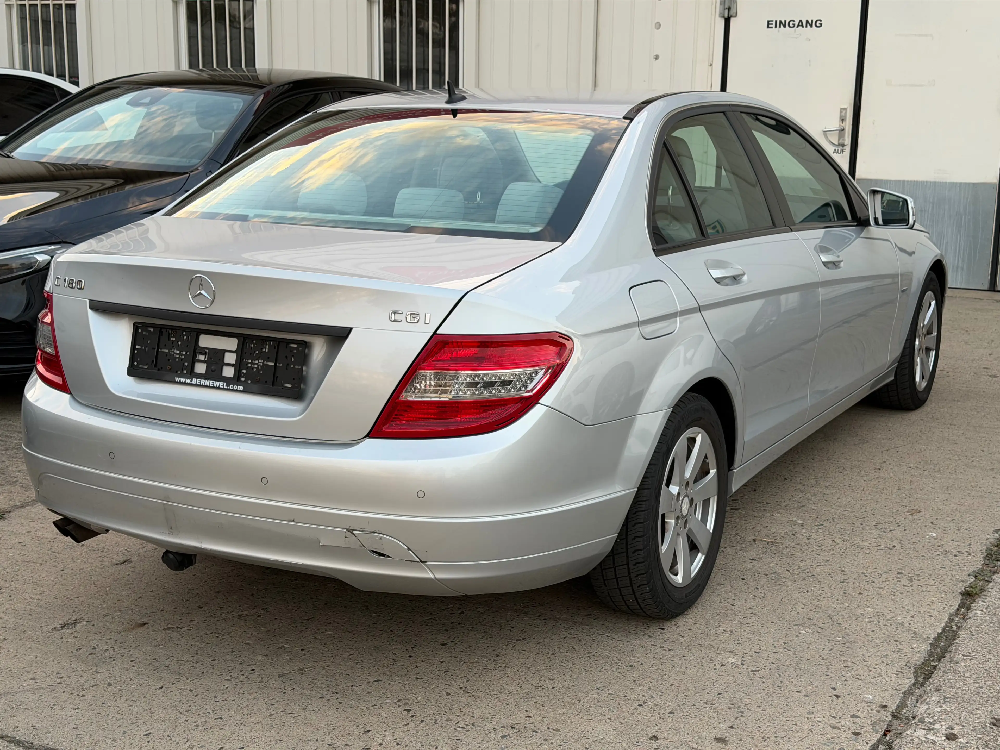 Mercedes-Benz C 180 C180 Elegance_Automatik_Klima_Sitzheizung_Anhängerkupplung — photo 7