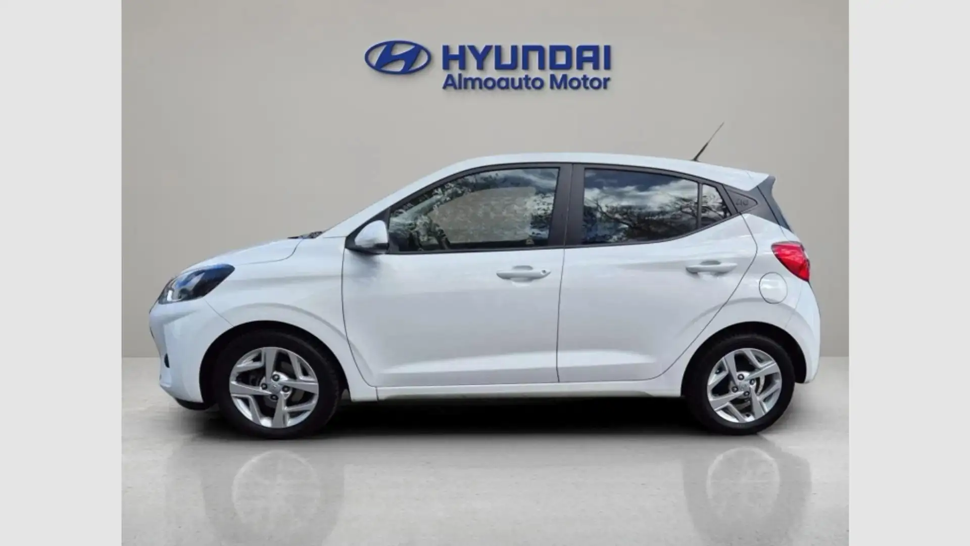 Hyundai i10 1.0 MPI Klass Wit - 2