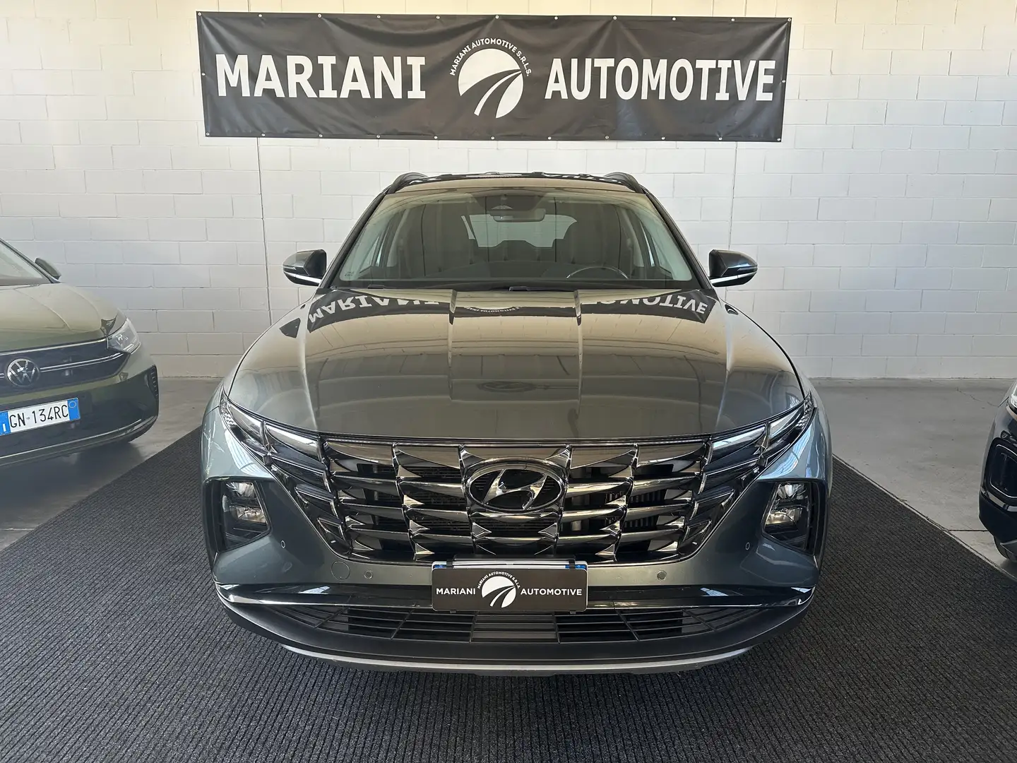 Hyundai TUCSON 1.6 crdi 48V Xline 2wd imt Grijs - 1