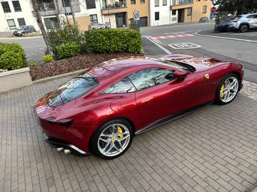 Roma V8 4.0 620ch