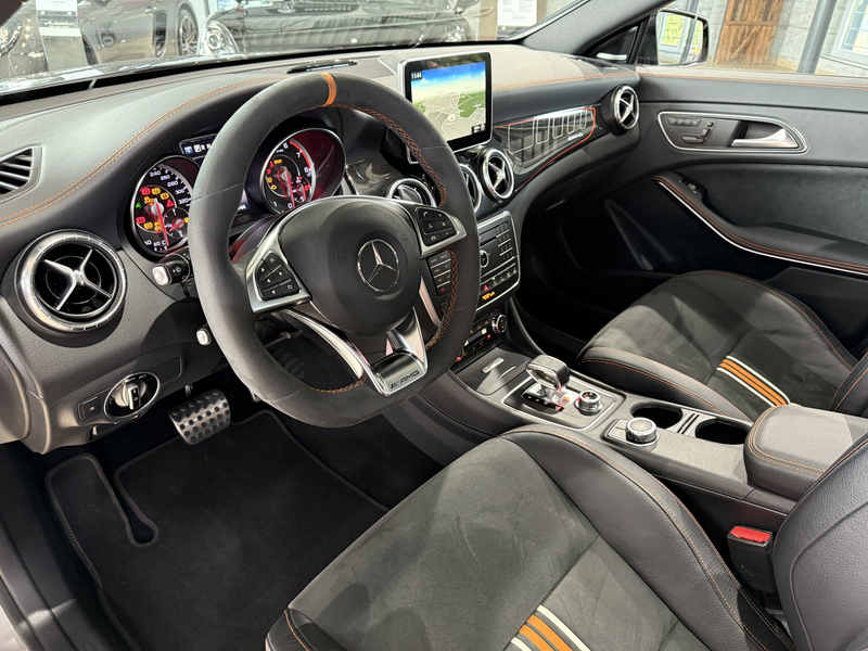 Mercedes-Benz CLA 45 AMG 4Matic Orange Art*VOLL — photo 12