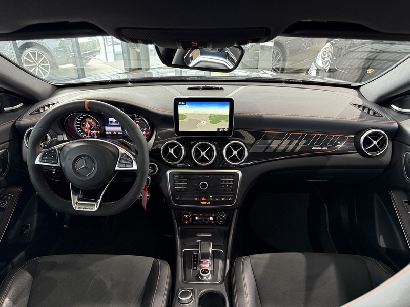 Mercedes-Benz CLA 45 AMG 4Matic Orange Art*VOLL — photo 13