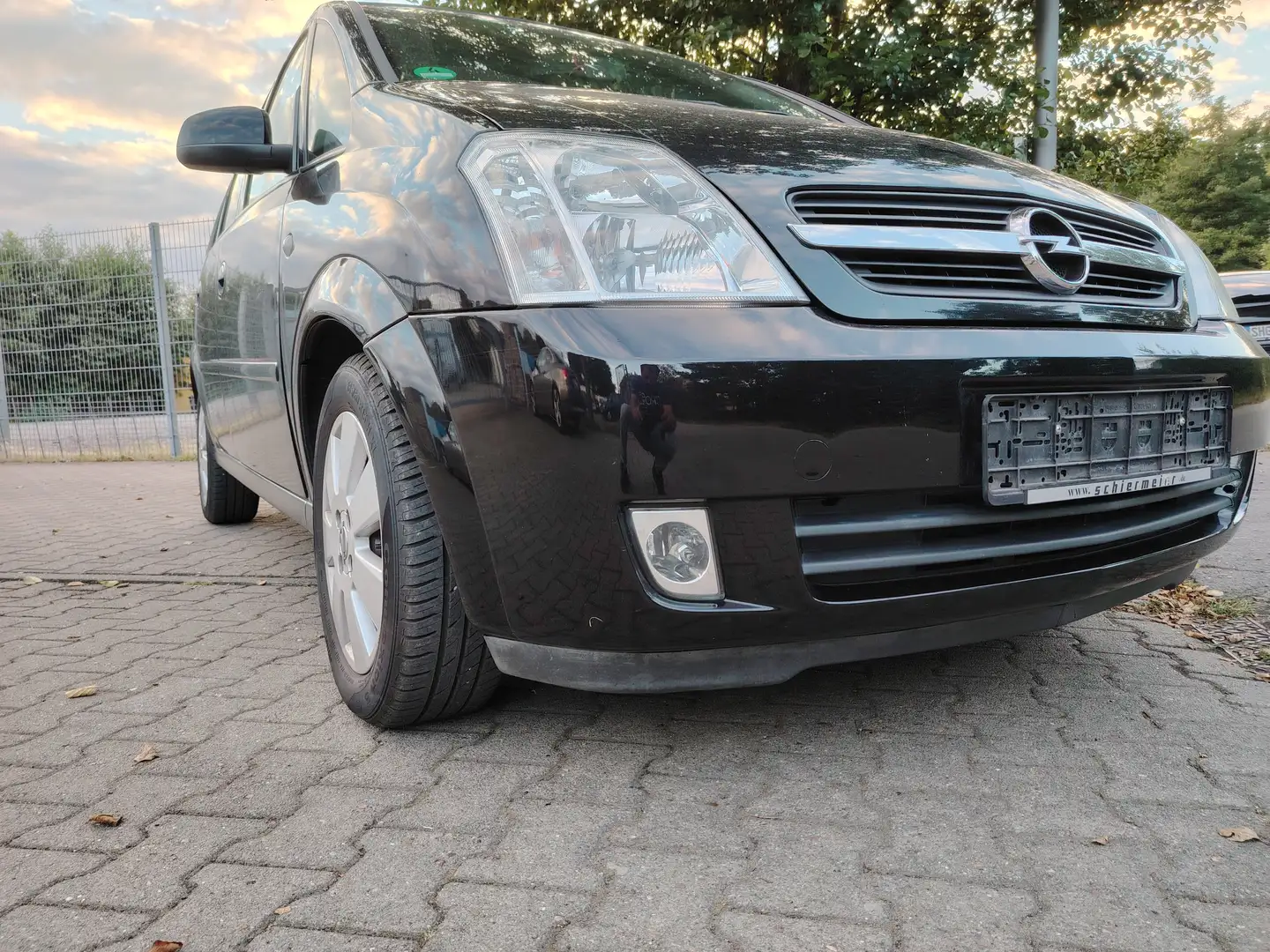 Opel Meriva Meriva 1.6 16V Cosmo Schwarz - 2