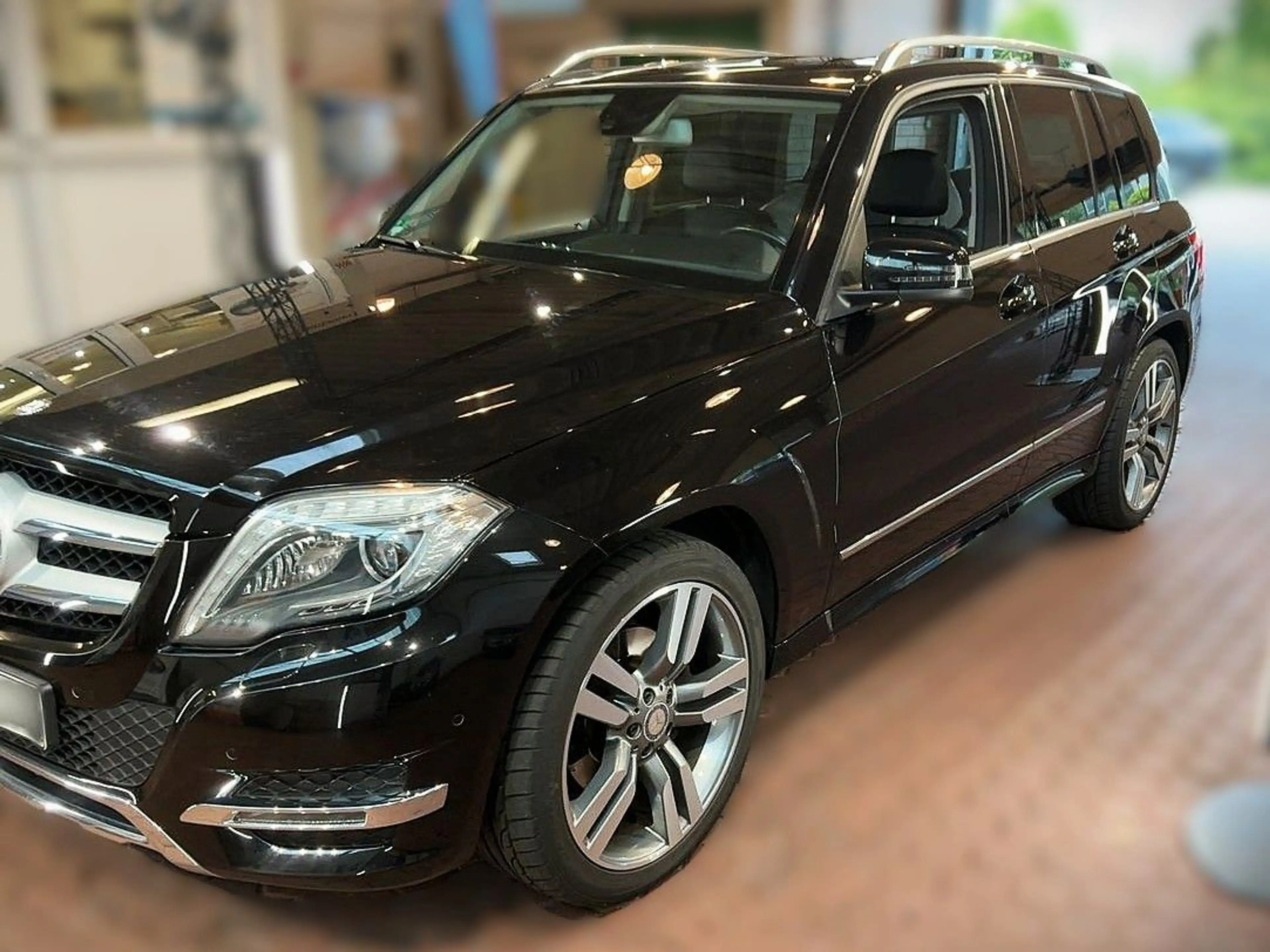 Mercedes-Benz GLK 220 4Matic *1.Hand*MB-Scheckheft*IHC*Sport* — photo 2