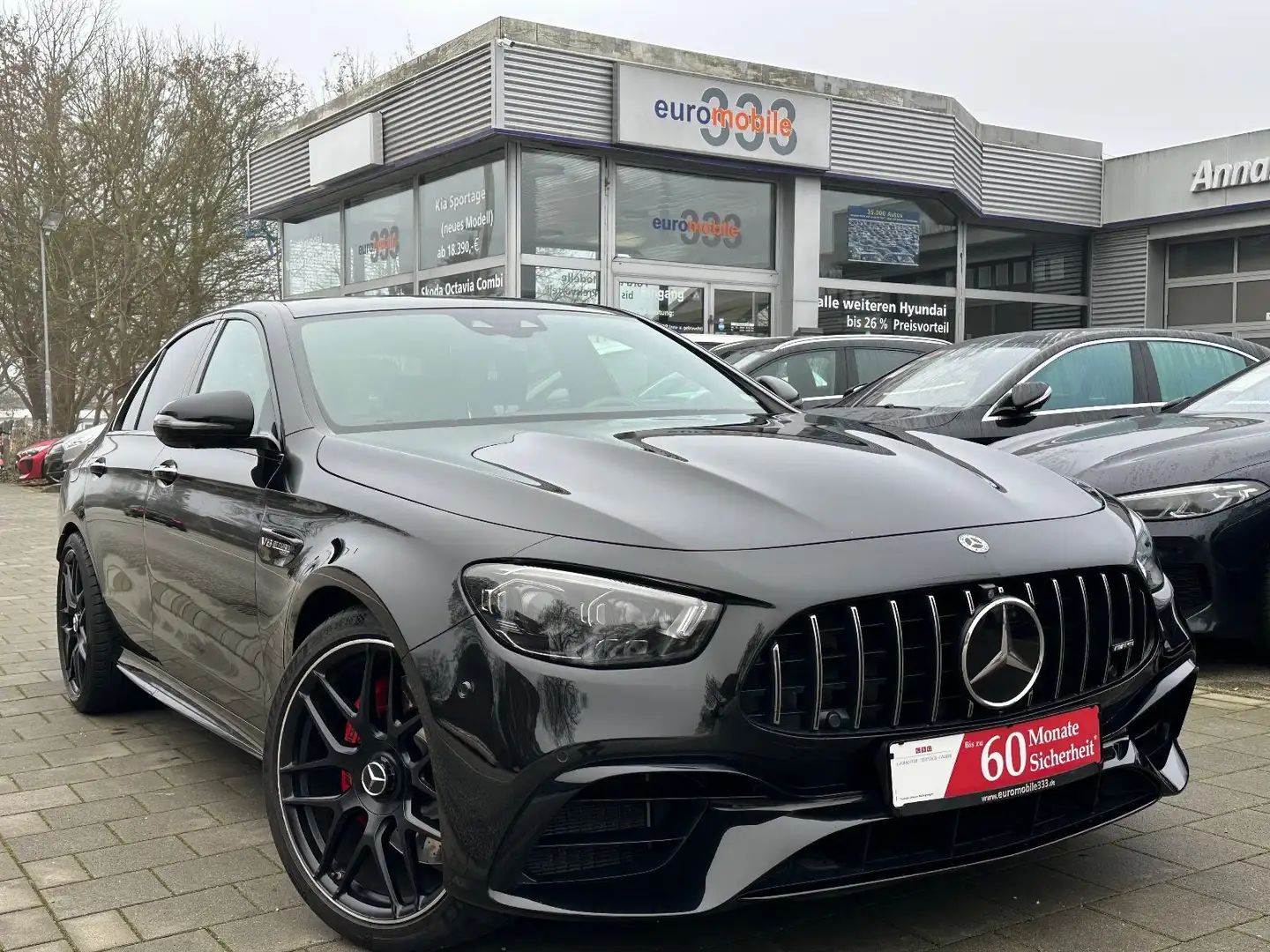Mercedes-Benz E 63 AMG E 63S AMG 4Matic+ JungeSterne*Pano*Voll Schwarz - 1