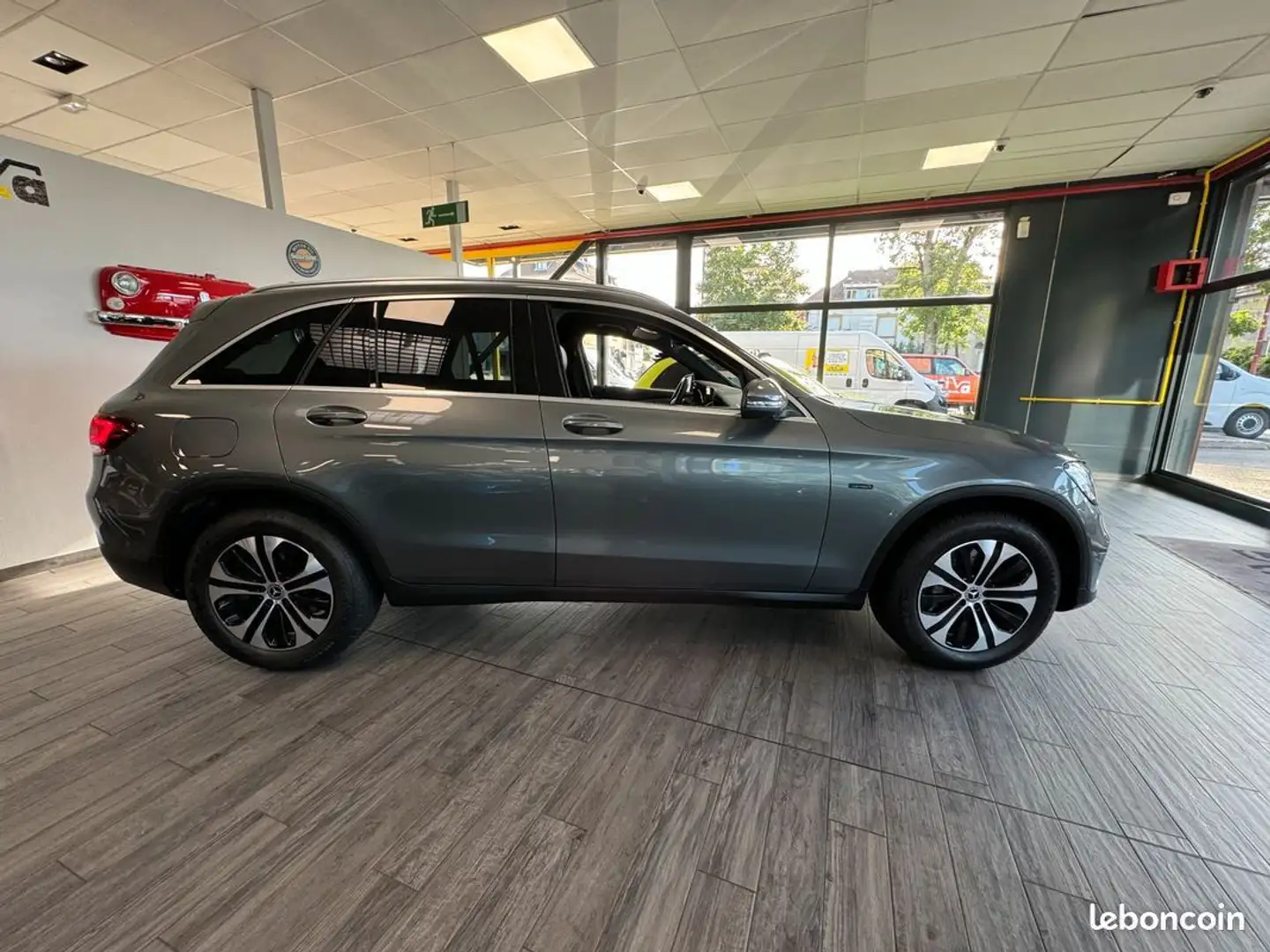 Mercedes-Benz GLC 300 Classe Mercedes 300e Avantgarde Line 4Matic (Compt - 2
