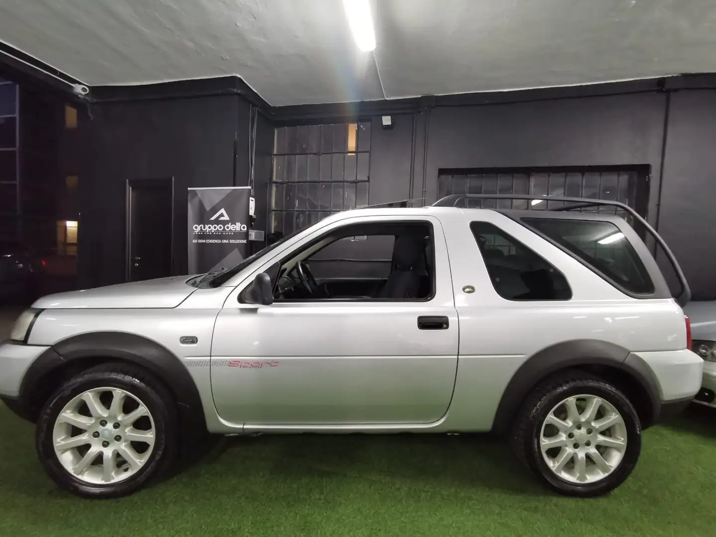 Land Rover Freelander Freelander I 2003 HB 2.0 td4 Sport Zilver - 2