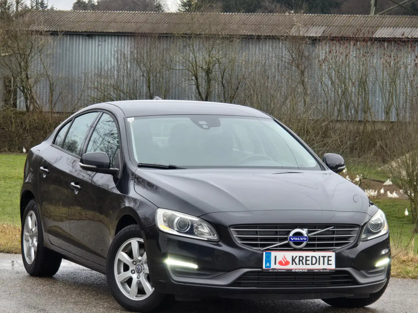 Volvo S60 Kinetic Top* Kredit*Automatik*Tempomat*Sitzheizung Noir - 2