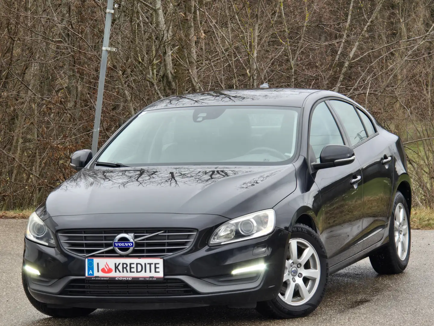 Volvo S60 Kinetic Top* Kredit*Automatik*Tempomat*Sitzheizung Noir - 1