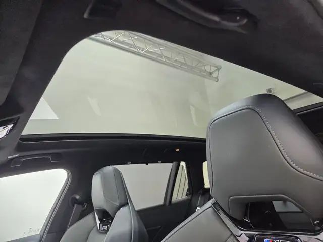 BMW M5 view 17