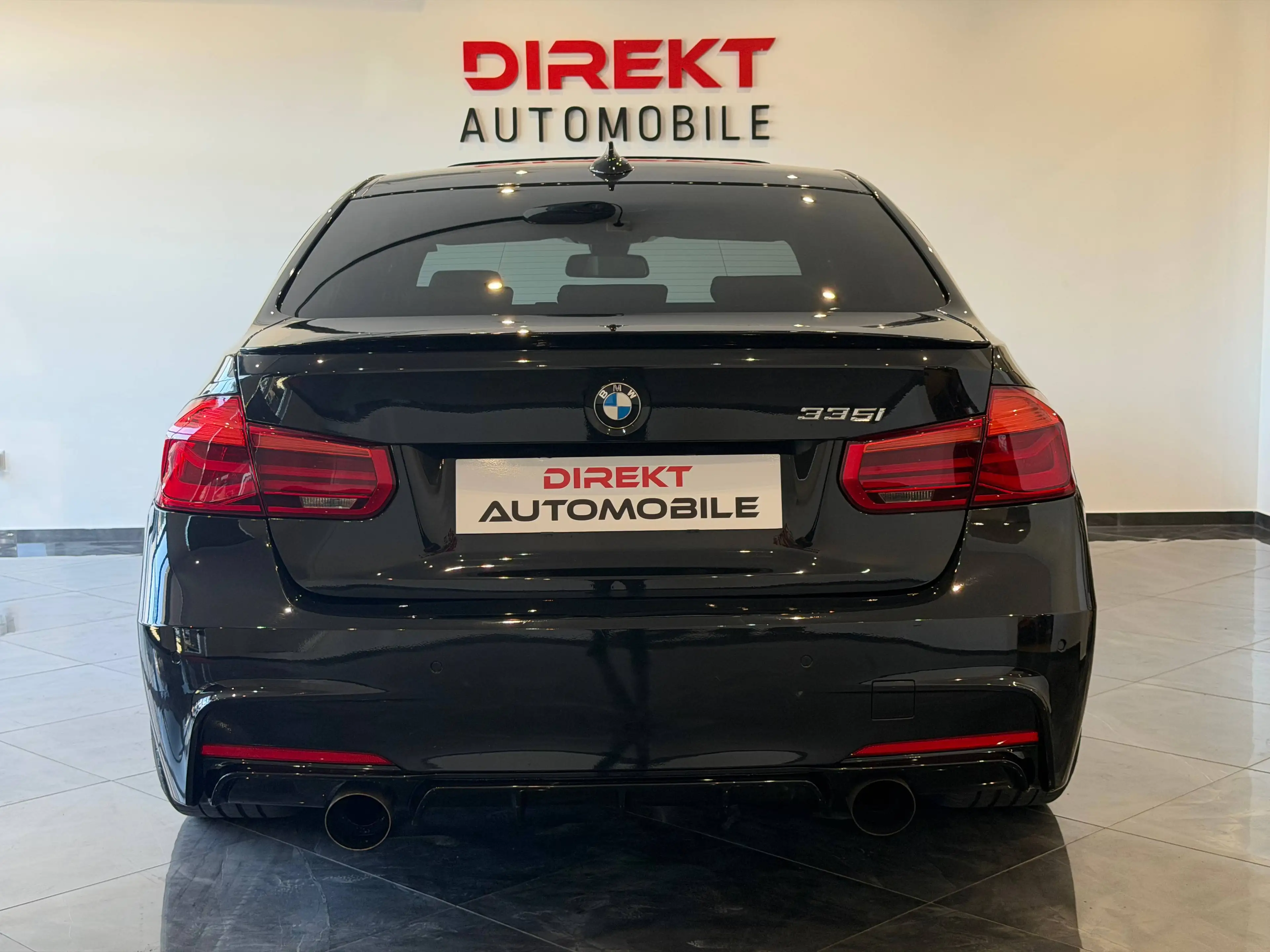 BMW 335 335 i*Mperformance* — photo 8