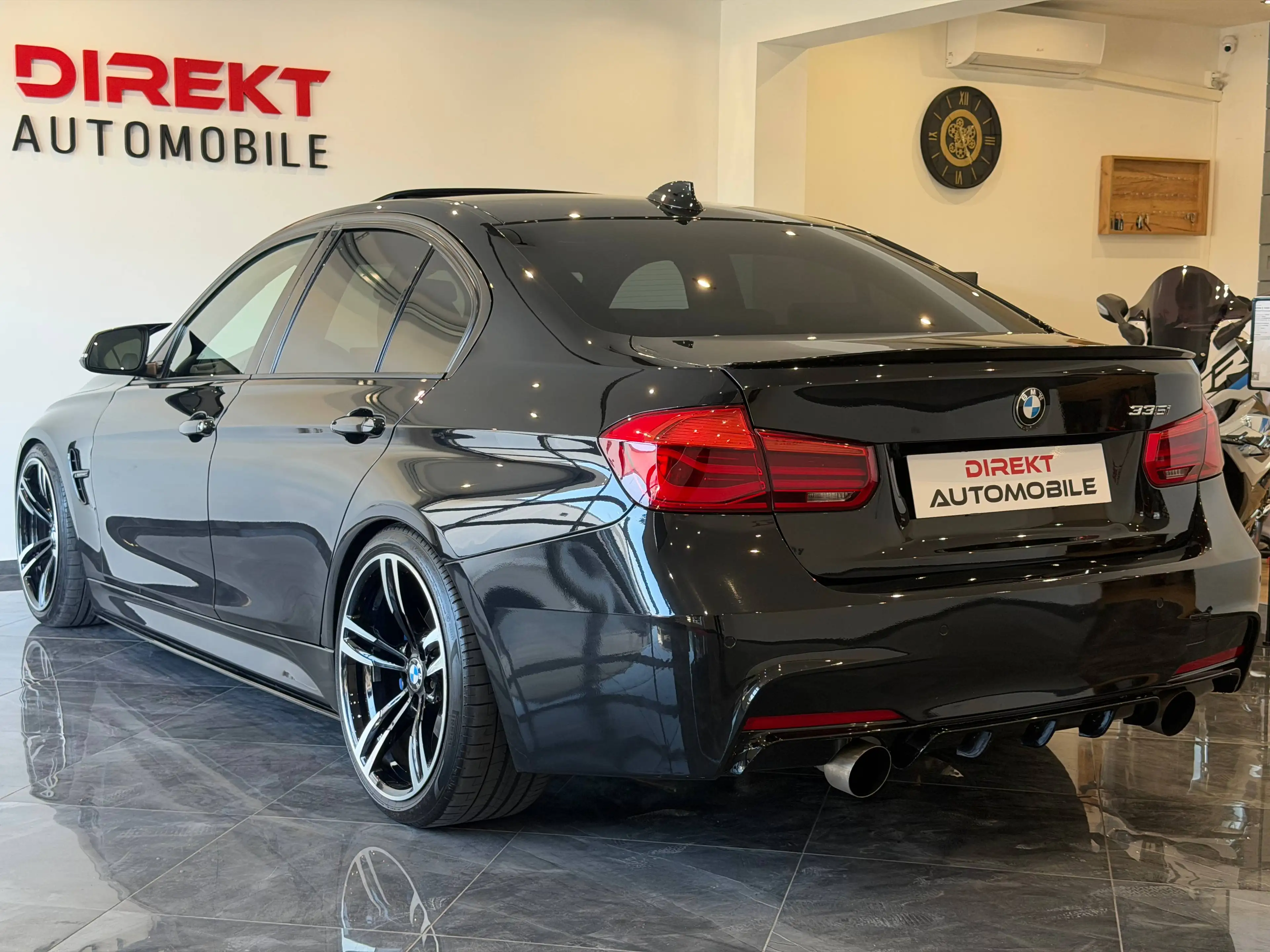 BMW 335 335 i*Mperformance* — photo 9