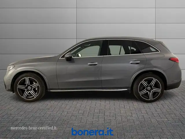 Mercedes-Benz GLC view 7