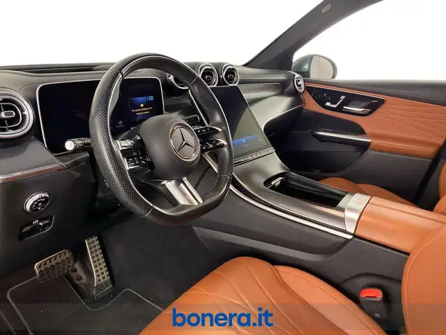 Mercedes-Benz GLC view 10