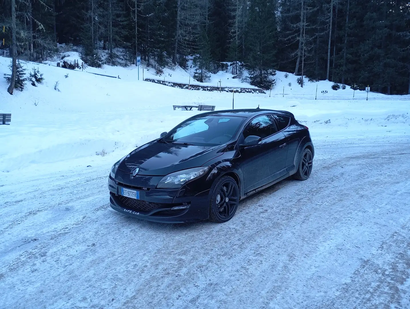 Renault Megane Megane III 2008 Coupe Coupe 2.0 16v T RS 250cv Černá - 1