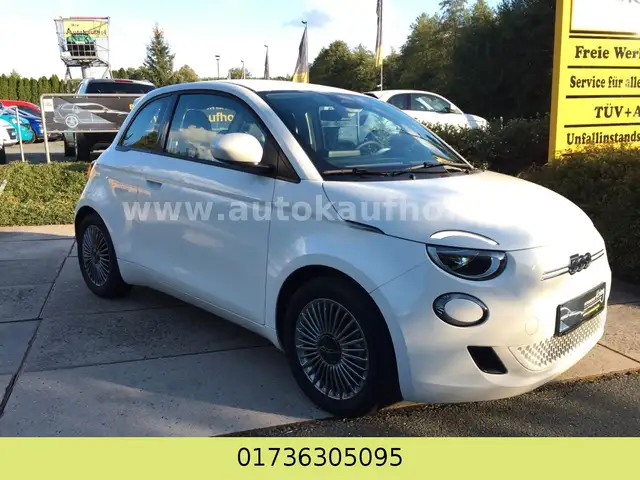 2023 Fiat 500E in White for sale