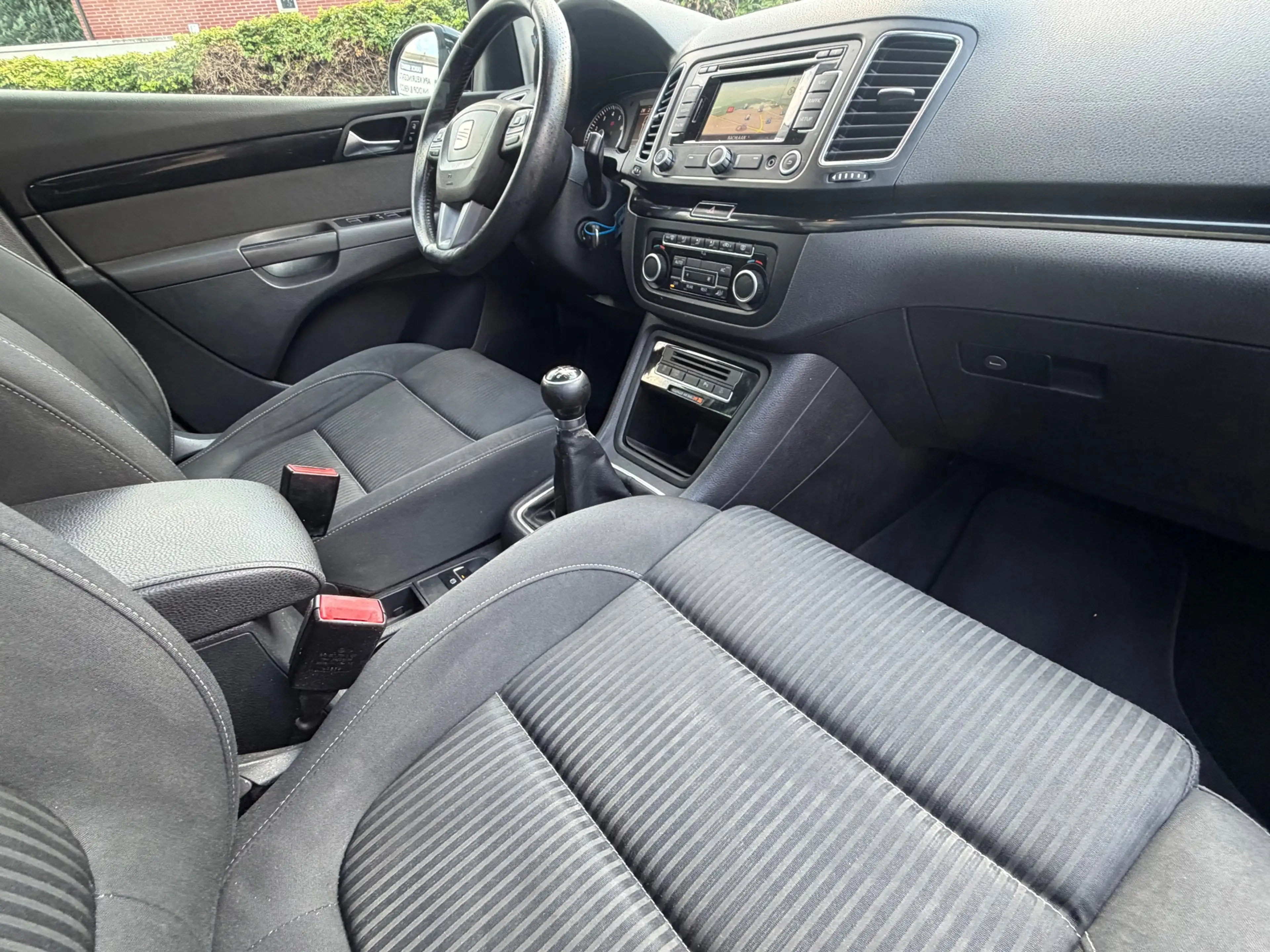 SEAT Alhambra 1.4 TSI Style 7pers.*NAV*CR.CONTR*PDC — photo 13