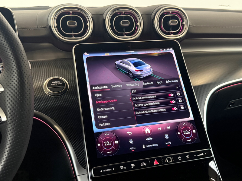 Mercedes-Benz C 300 e AMG Memory Distronic Massage Digital Sfeer 360 L — photo 22