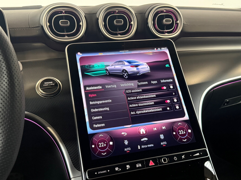 Mercedes-Benz C 300 e AMG Memory Distronic Massage Digital Sfeer 360 L — photo 21