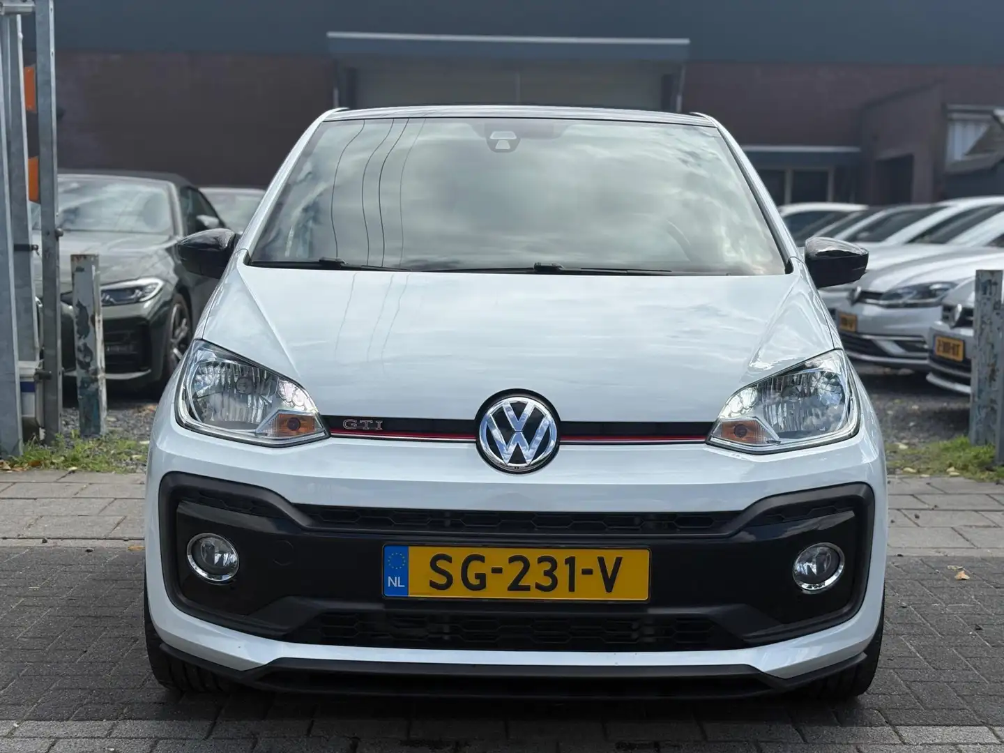 Volkswagen up! 1.0 TSI GTI | 17” LMV | Stoelverwarming | A.Camera Wit - 2