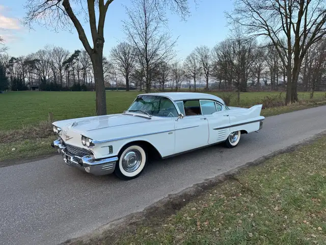 Cadillac Deville Sedan V8 automaat 1958 NL