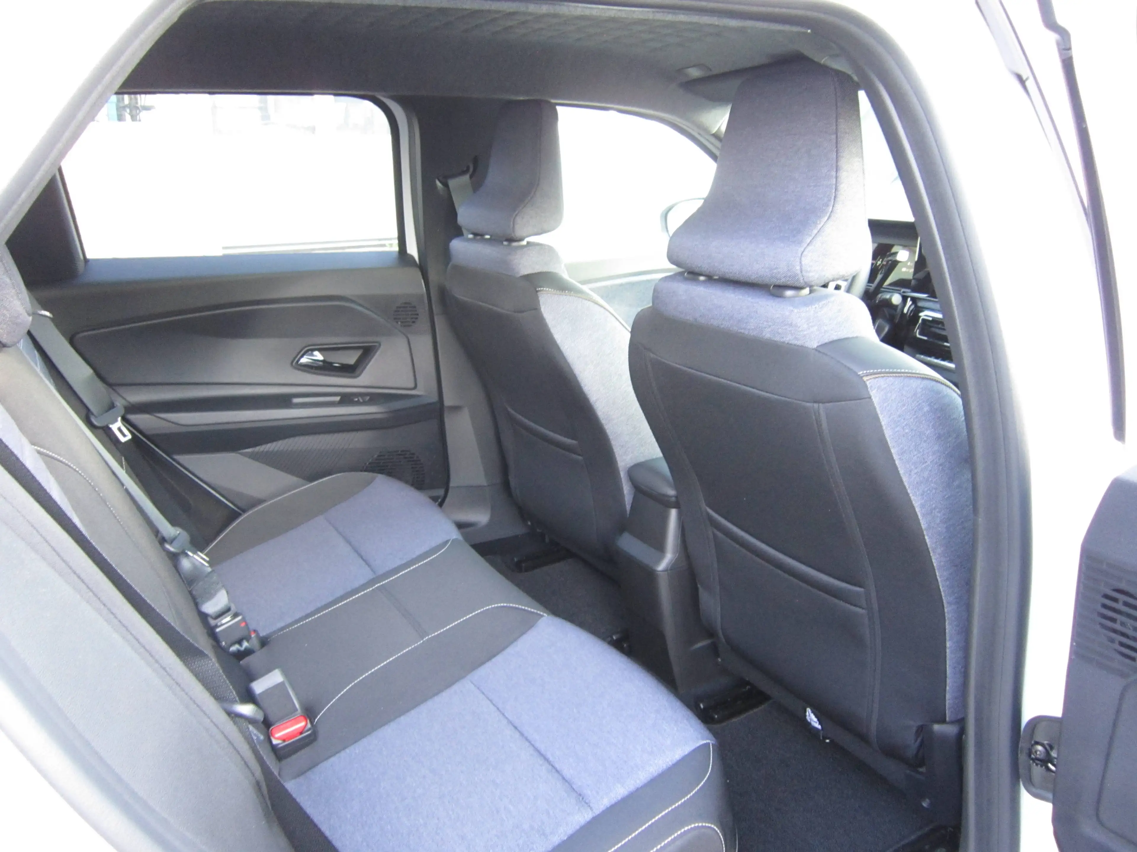 Renault R 5 R 5 E-Tech Techno 150 Comfort Range, Sitzheizung, Adaptiver Tempomat — photo 11