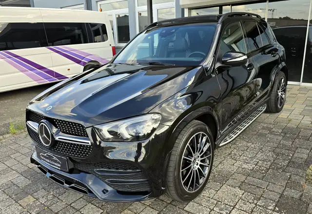 Mercedes-Benz GLE 400 GLE 400d AMG LINE PANO NIGHT 360° LED BURMESTER