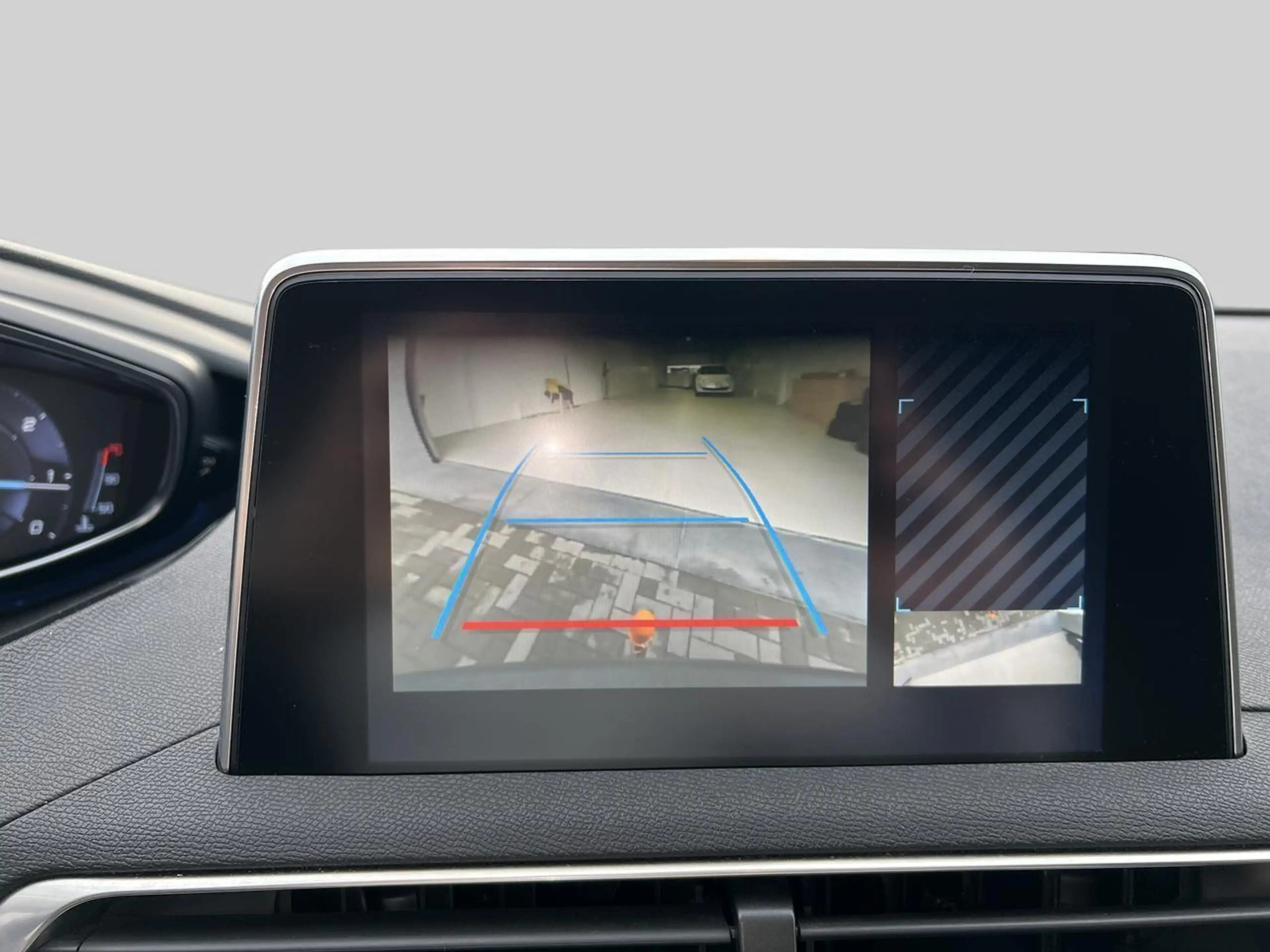 Peugeot 5008 1.5 BlueHDi 96kW S&S EAT8 Crossway — photo 13