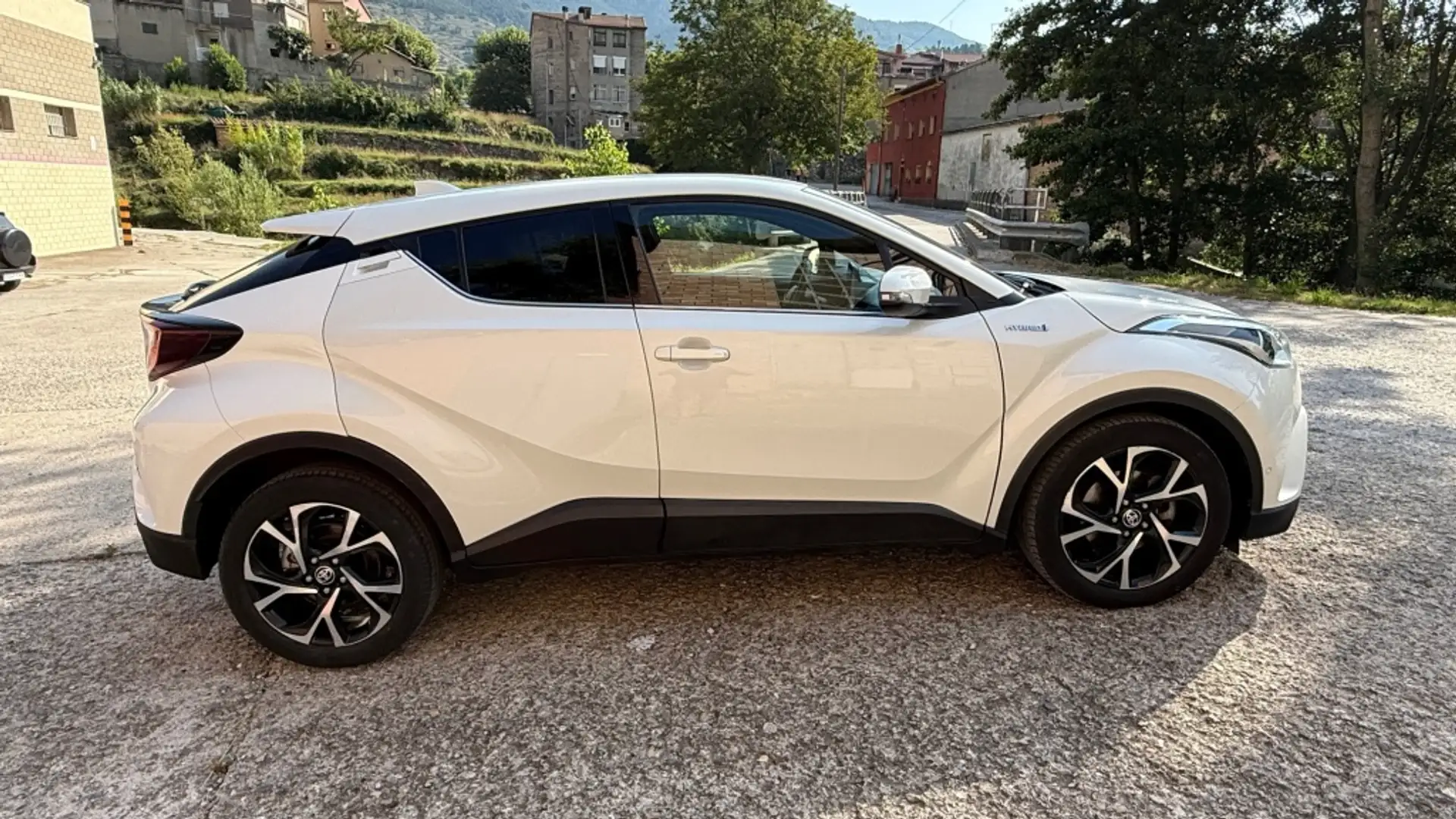 Toyota C-HR 125H Advance Blanco - 2