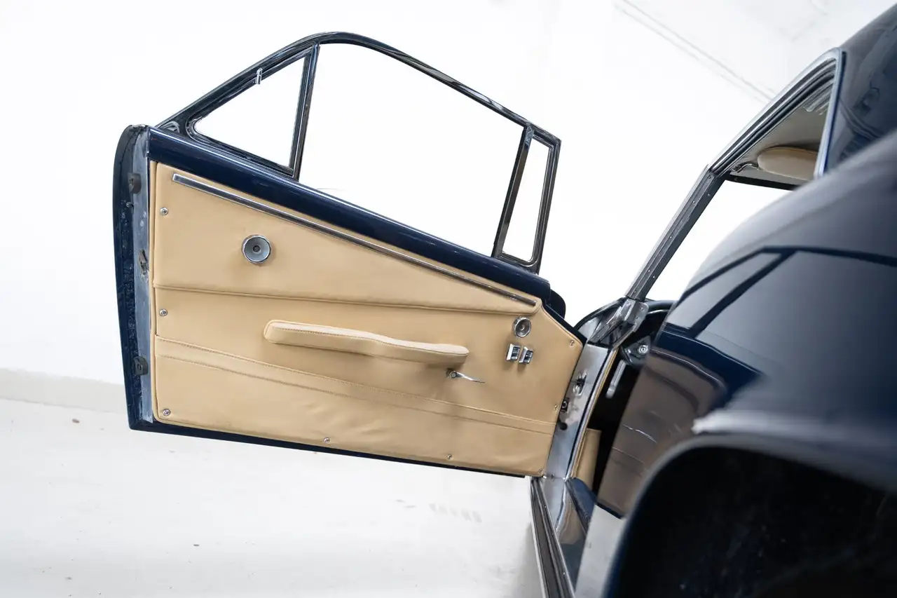 Maserati Coupe 3500 GTI Touring - Bare Metal Restoration - Matchi, foto 6