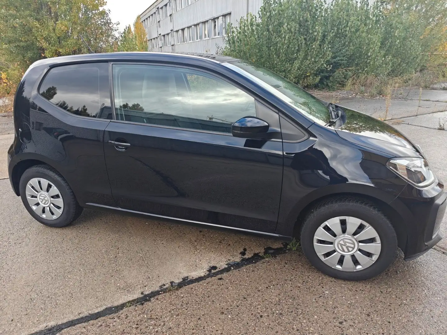 Volkswagen up! move up! BMT Schwarz - 2