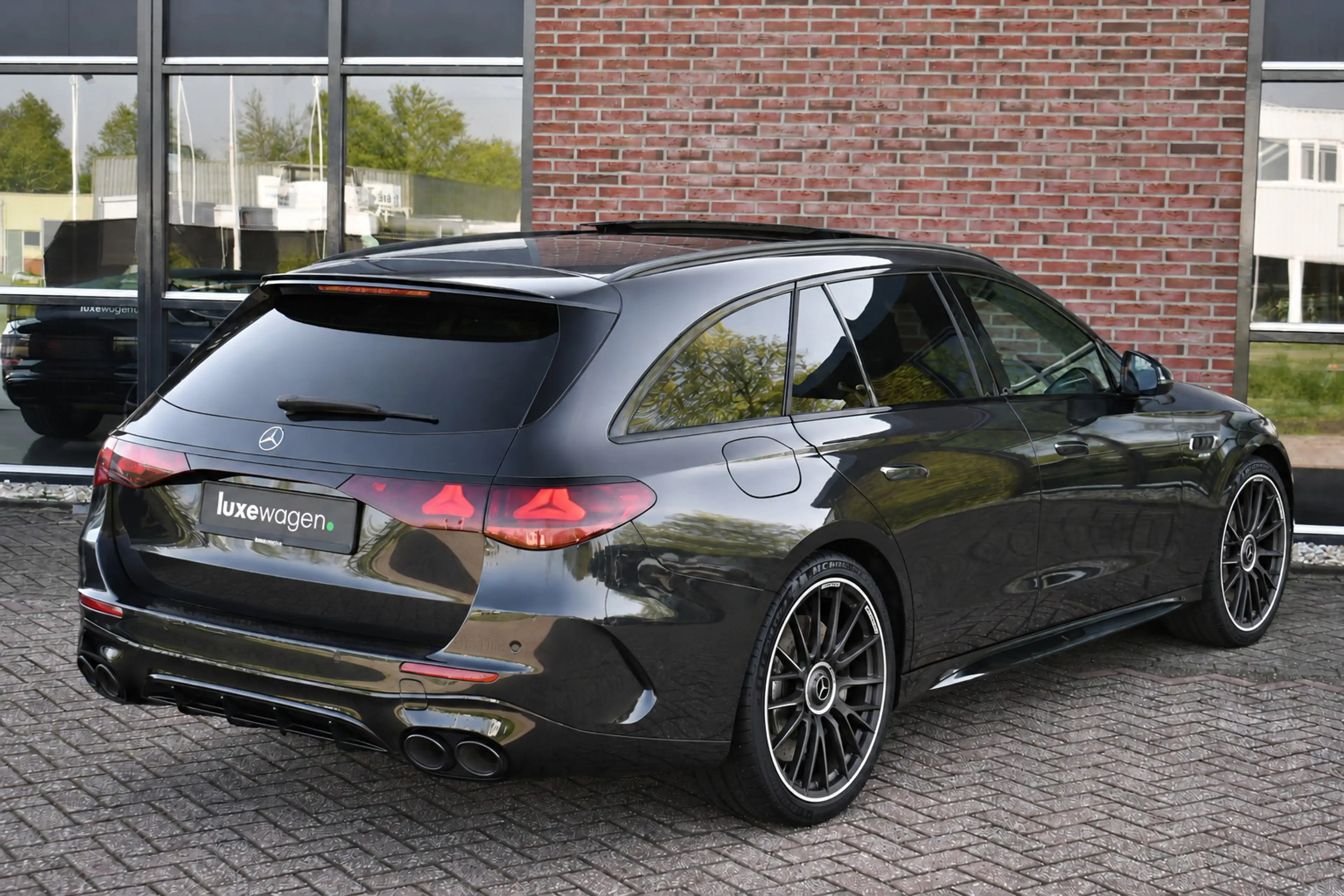 Mercedes-Benz E 53 AMG 4M+ Night Dyn+ Premium+ Multicontour Alc-hemel Hyp — photo 41
