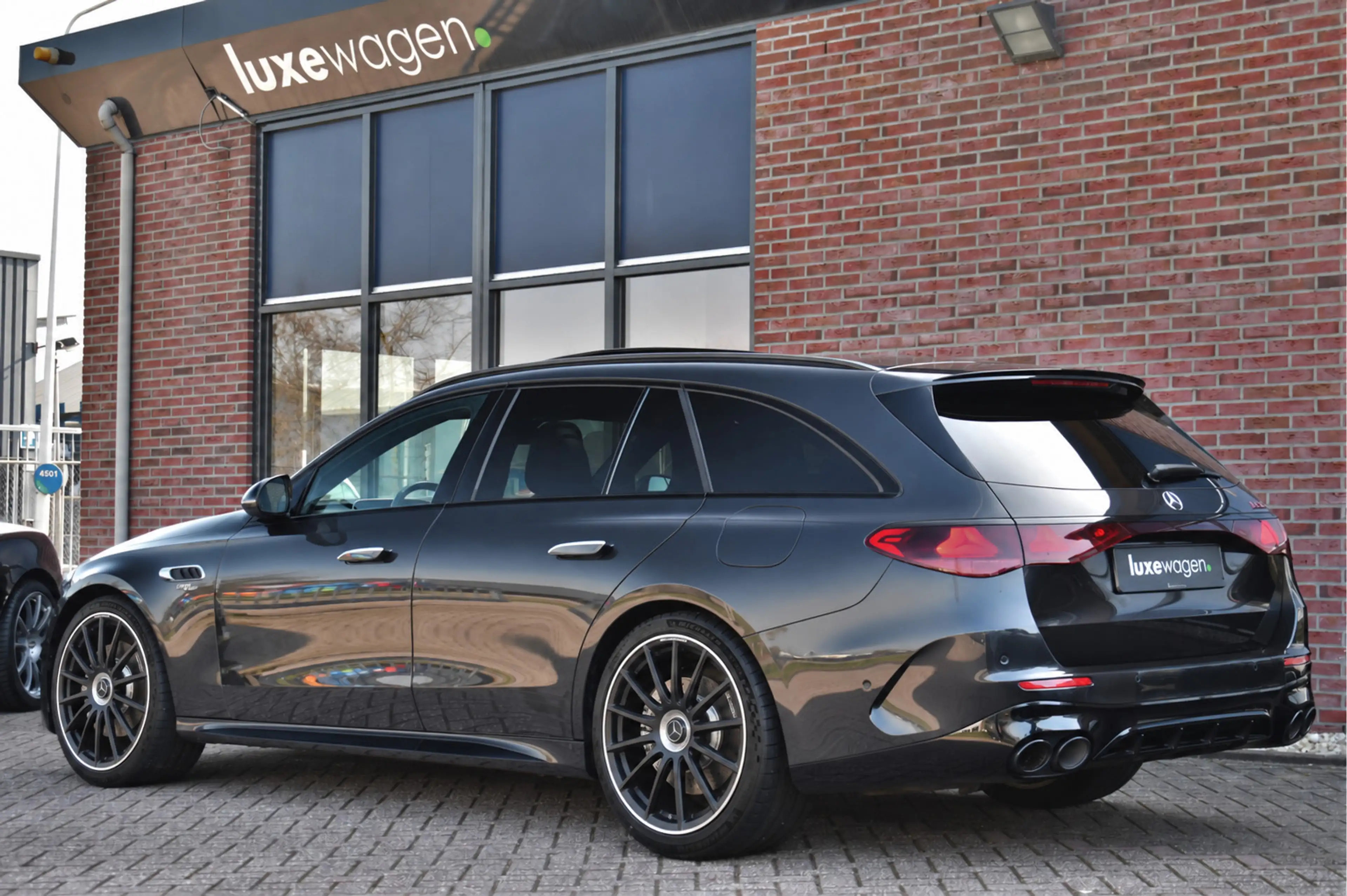 Mercedes-Benz E 53 AMG 4M+ Night Dyn+ Premium+ Multicontour Alc-hemel Hyp — photo 6