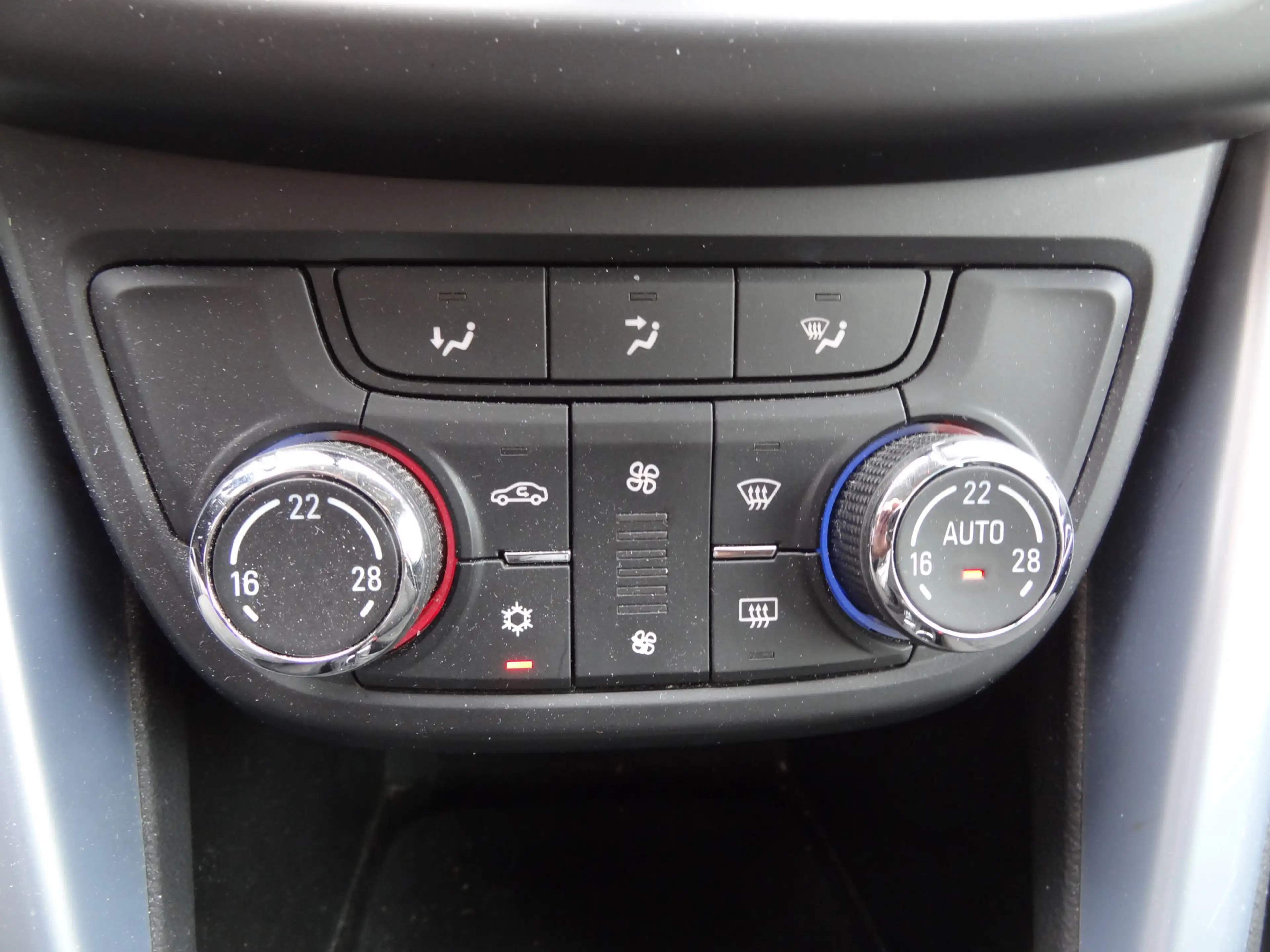 Opel Zafira Tourer 1.4 Edition 7-Pers. — photo 14