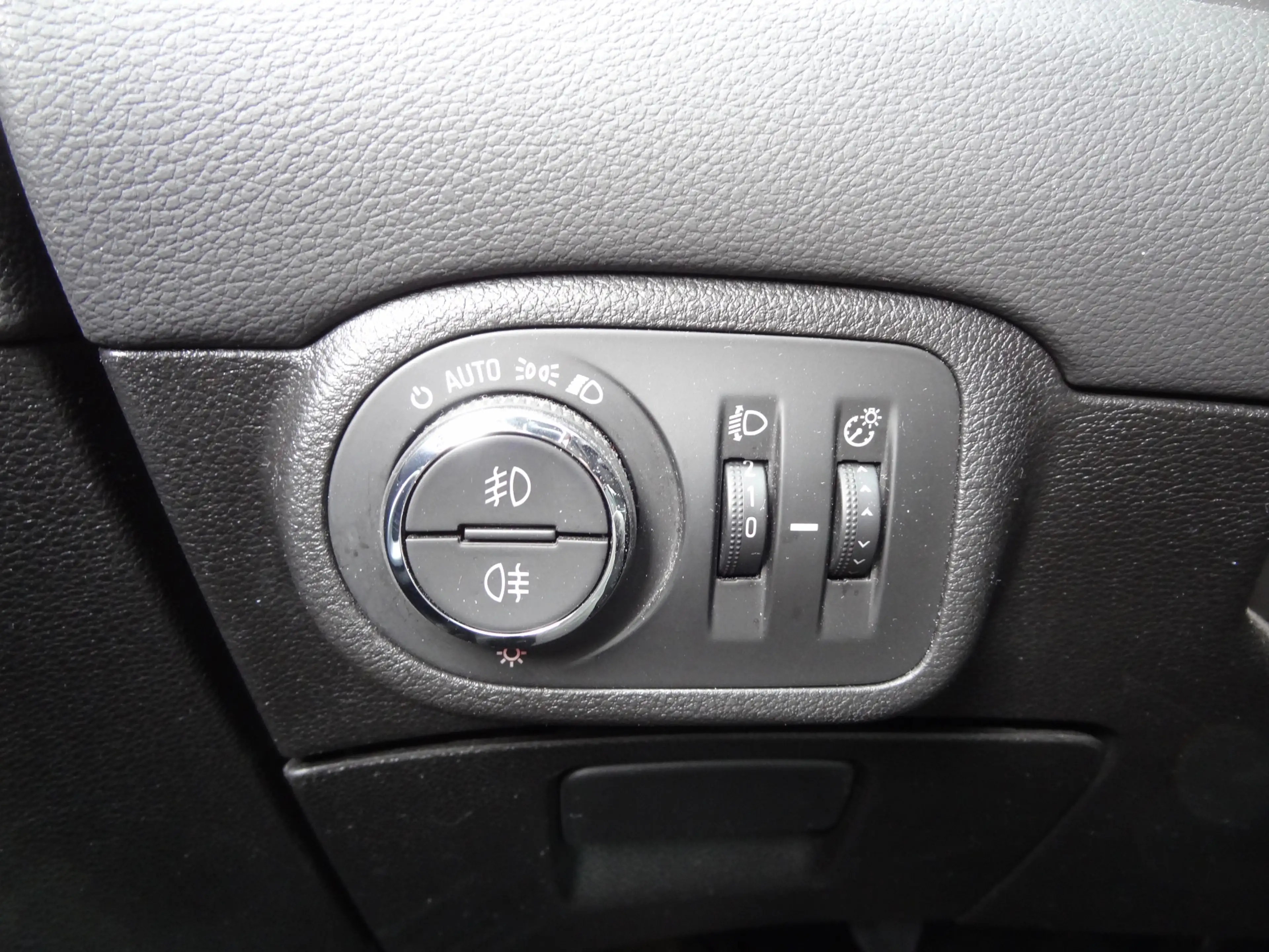 Opel Zafira Tourer 1.4 Edition 7-Pers. — photo 16