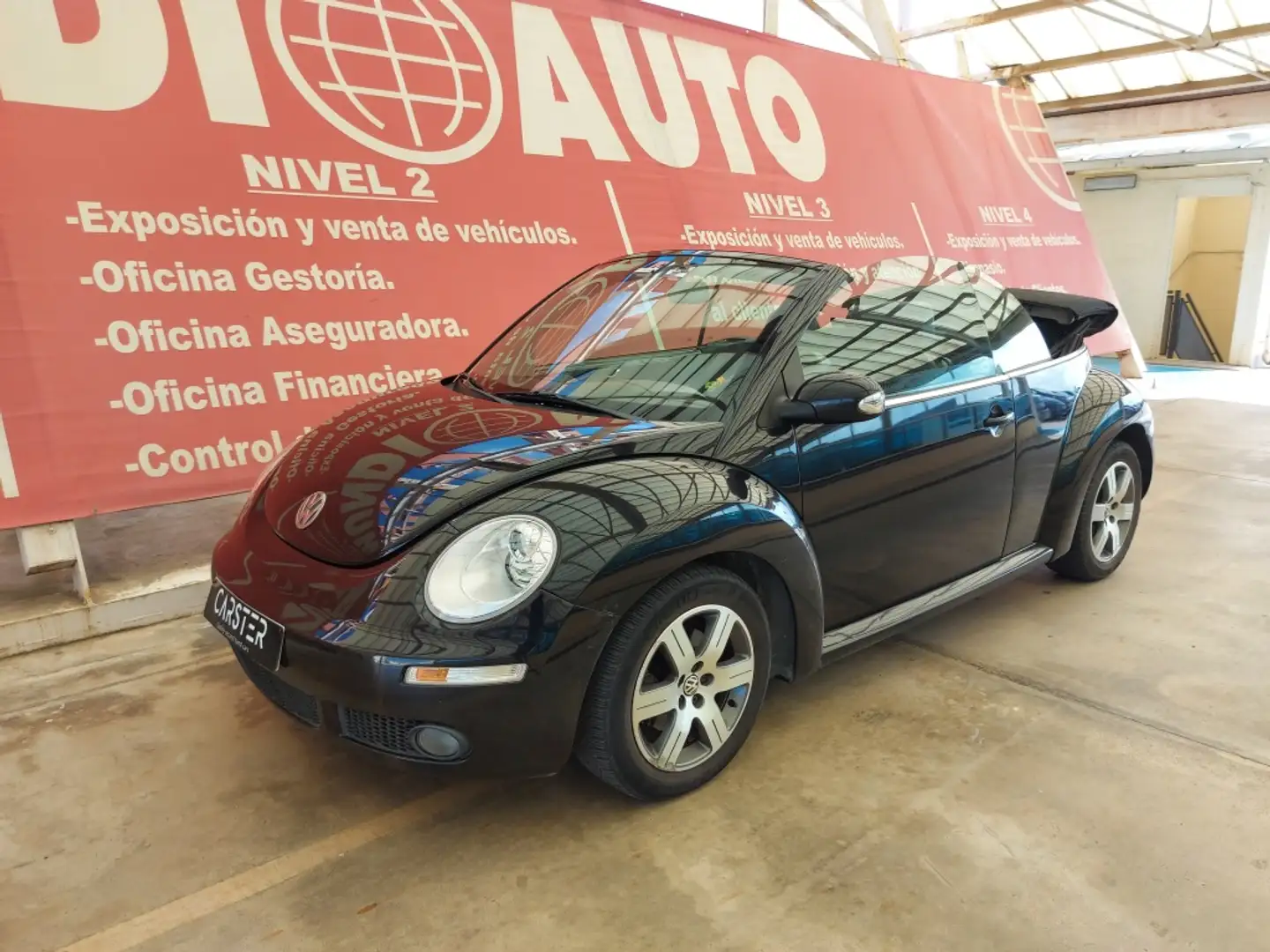 Volkswagen Beetle Cabrio. 1.9TDI Černá - 1