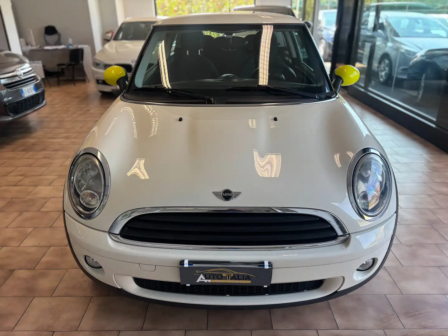 MINI One Mini 1.6 One Clima*PER NEOPATENTATI* Bianco - 2