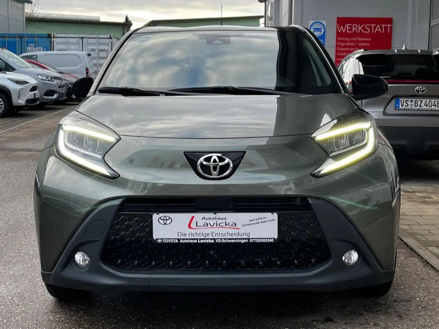 Toyota Aygo X Pulse Automatik | EPH | Sitzheizung Grün - 2
